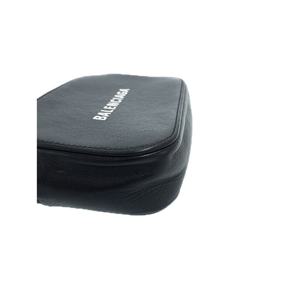 Balenciaga Everyday XS Bag Camera - Picture 9 of 9